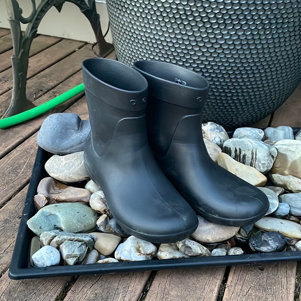 Crocs rain boots